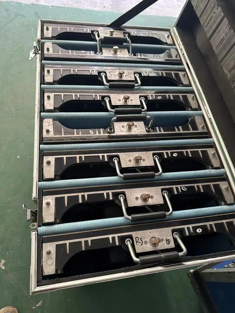 優質光祥P3.91室內LED顯示屏，330平方現貨出售，助力您的視覺呈現