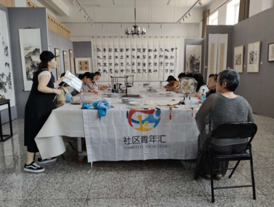 匠心傳古韻，素手繪清風(fēng)——記‘傳統(tǒng)文化在身邊’手繪中國團(tuán)扇活動